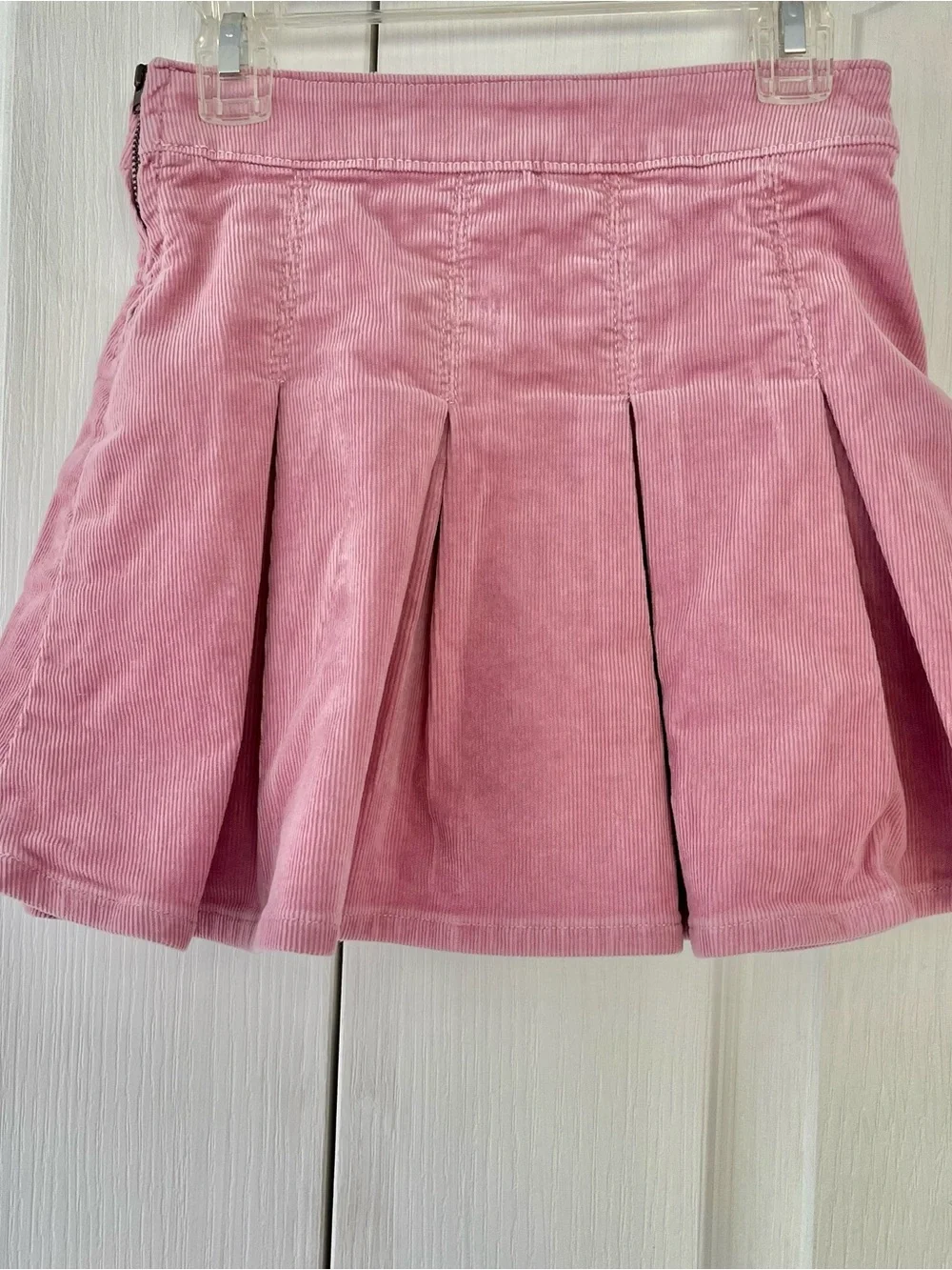 Gap Kids Size 6-7 Pleated Pink Cordoury Skirt Side Zip Cotton blend
